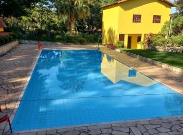 Comercial · 700m² · 12 Quartos · Prédio Comercial para venda em Bandeirinhas de 700.00m² com 12 Quartos