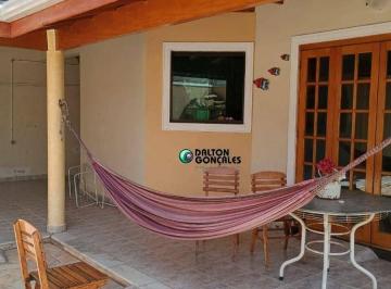 Casa · 256m² · 4 Quartos · 4 Vagas · Casa para venda em Jardim Esplanada de 256.00m² com 4 Quartos, 2 Suites e 4 Garagens