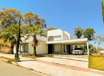 Casa · 300m² · 4 Quartos · 4 Vagas · Casa de Condomínio para venda em Teixeirinha de 300.00m² com 4 Quartos, 2 Suites e 4 Garagens