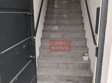 Apartamento · 31m² · 1 Quarto · Kitnet para alugar em Jardim Valéria de 31.00m² com 1 Quarto