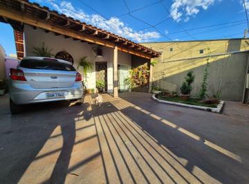 Casa · 106m² · 2 Quartos · 4 Vagas · Casa para venda em Parque Igaçaba de 106.00m² com 2 Quartos e 4 Garagens