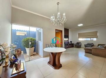 Casa · 148m² · 3 Quartos · 2 Vagas · Casa para venda em Residencial Cambuy de 148.00m² com 3 Quartos, 1 Suite e 2 Garagens