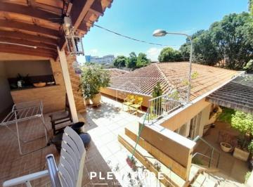 Casa · 250m² · 4 Quartos · Casa para alugar em Vila Mendonça de 250.00m² com 4 Quartos e 2 Suites