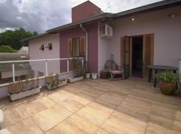 Casa · 205m² · 3 Quartos · 8 Vagas · Casa para venda em Parque Santa Isabel de 205.00m² com 3 Quartos, 1 Suite e 8 Garagens