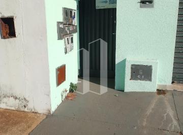 Fachada · Barracão em Vila Anchieta  -  Goiânia
