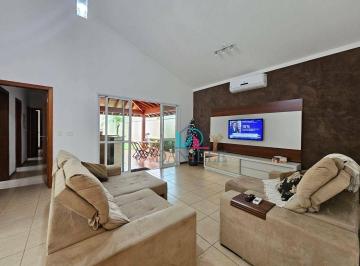 Casa · 131m² · 3 Quartos · 2 Vagas · Casa de Condomínio para venda em Jardim Botânico de 131.00m² com 3 Quartos, 1 Suite e 2 Garagens