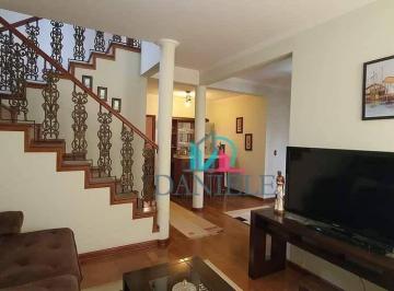 Casa · 238m² · 3 Quartos · 4 Vagas · Casa para venda em Vila Suconasa de 238.00m² com 3 Quartos, 1 Suite e 4 Garagens