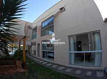 Casa · 400m² · 6 Quartos · 1 Vaga · Casa em Setiba, Guarapari/ES de 400m² 6 quartos à venda por R$ 3.450.000,00