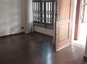 Casa · 129m² · 3 Quartos · 3 Vagas · Sobrado em São Lourenço, Curitiba/PR de 129m² 3 quartos à venda por R$ 949.000,00
