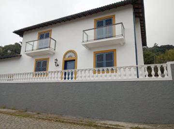 Casa · 280m² · 4 Quartos · 2 Vagas · Casa em Valparaíso, Petrópolis/RJ de 280m² 4 quartos à venda por R$ 1.100.000,00