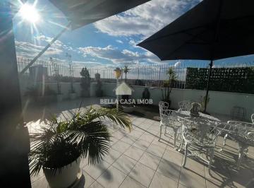 Apartamento · 140m² · 3 Quartos · 2 Vagas · Cobertura em Cidade Jardim, Sorocaba/SP de 140m² 3 quartos à venda por R$ 500.000,00