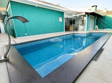 Casa · 210m² · 3 Quartos · 2 Vagas · Casa em Aeroporto, Araçatuba/SP de 210m² 3 quartos à venda por R$ 1.300.000,00