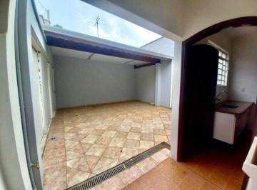 Casa · 95m² · 2 Vagas · Casa em Centro, Piracicaba/SP de 95m² para locação R$ 2.300,00/mes