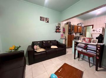 Casa · 75m² · 2 Quartos · 1 Vaga · Casa em Jardim Imperador IV, Praia Grande/SP de 75m² 2 quartos para locação R$ 1.800,00/mes