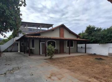 Casa · 244m² · 3 Quartos · 5 Vagas · Casa em Piratininga, Niterói/RJ de 244m² 3 quartos para locação R$ 8.000,00/mes