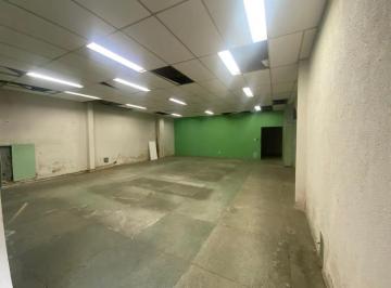 Comercial · 197m² · Ponto em Campo Grande, Rio de Janeiro/RJ de 197m² para locação R$ 15.000,00/mes
