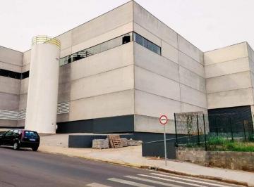 Casa · 3994m² · 100 Vagas · Casa em Vila Areião, Piracicaba/SP de 3994m² para locação R$ 100.000,00/mes