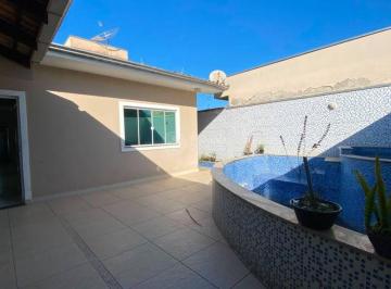 Casa · 130m² · 3 Quartos · 2 Vagas · Casa em Salseiros, Itajaí/SC de 130m² 3 quartos para locação R$ 5.500,00/mes