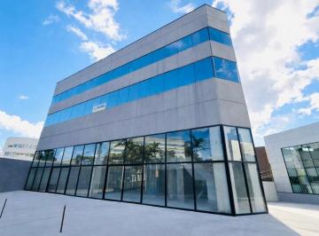 Comercial · 176m² · 8 Vagas · Salão em Vila Santo Antônio do Portão, Cotia/SP de 176m² para locação R$ 17.990,00/mes