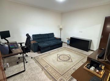 Casa · 121m² · 3 Quartos · 2 Vagas · Casa para venda em Jardim Chácara Dos Pinheiros de 121.00m² com 3 Quartos, 1 Suite e 2 Garagens