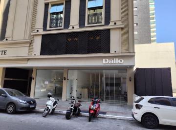 Comercial · Sala em , Itapema/SC de 0m² para locação R$ 7.698,00/mes