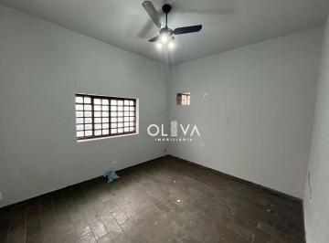 Comercial · 90m² · Sala Comercial para alugar em Centro de 90.00m²