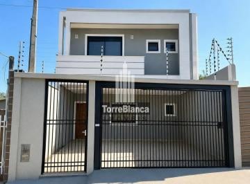 Casa · 200m² · 3 Quartos · 2 Vagas · Sobrado em Estrela, Ponta Grossa/PR de 200m² 3 quartos para locação R$ 4.800,00/mes
