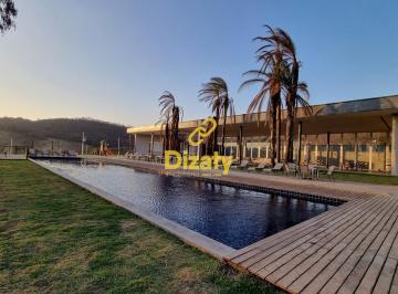 Terreno · 1297m² · TERRENO A VENDA NO CONDOMÍNIO PARK ROYAL DE 1.297,49m² -