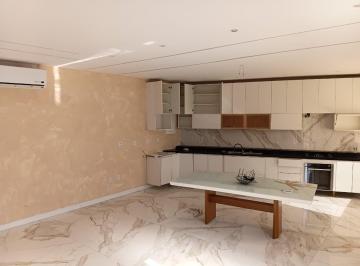 Casa · 250m² · 2 Quartos · 4 Vagas · Casa em Badu, Niterói/RJ de 250m² 2 quartos para locação R$ 5.500,00/mes