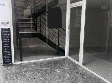 Comercial · 90m² · Loja em Independência, Porto Alegre/RS de 90m² para locação R$ 3.000,00/mes