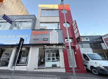 Comercial · 65m² · Sala em Centro, Ponta Grossa/PR de 65m² para locação R$ 1.700,00/mes