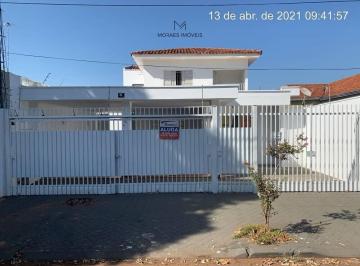 Casa · 200m² · 3 Quartos · 2 Vagas · Sobrado para venda em Vila Bandeirantes de 200.00m² com 3 Quartos, 3 Suites e 2 Garagens