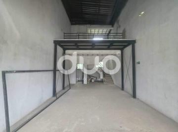Comercial · 64m² · 1 Vaga · Ponto em Loteamento Santa Rosa, Piracicaba/SP de 64m² para locação R$ 4.200,00/mes
