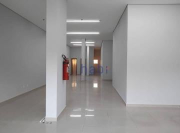 Comercial · 150m² · 2 Vagas · Salão em Vila Trujillo, Sorocaba/SP de 150m² para locação R$ 5.500,00/mes