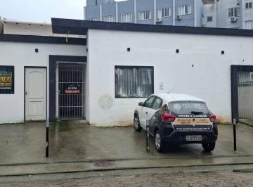 Casa · 39m² · 1 Quarto · Casa em Trindade, Florianópolis/SC de 39m² 1 quartos para locação R$ 1.700,00/mes
