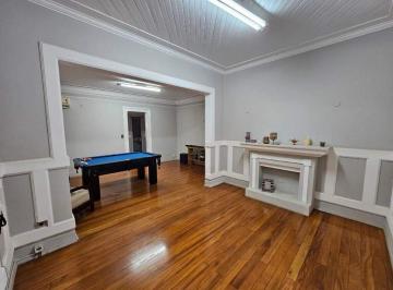 Casa · 286m² · 2 Vagas · Casa em Centro, Piracicaba/SP de 286m² para locação R$ 5.700,00/mes