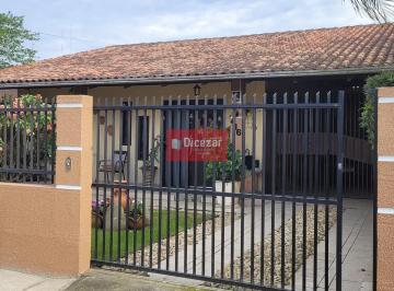 Casa · 200m² · 4 Quartos · 3 Vagas · Casa em , Penha/SC de 200m² 4 quartos à venda por R$ 770.000,00