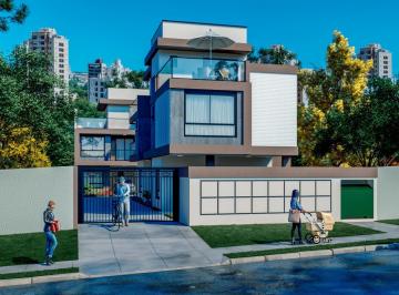 Casa · 114m² · 2 Quartos · 2 Vagas · Sobrado em Uberaba, Curitiba/PR de 114m² 2 quartos à venda por R$ 689.000,00