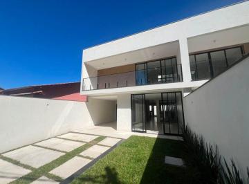 Casa · 211m² · 3 Quartos · 2 Vagas · Casa em Itaipu, Niterói/RJ de 211m² 3 quartos para locação R$ 5.500,00/mes