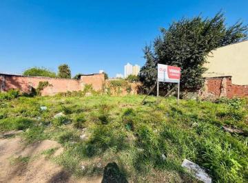 Terreno · 424m² · Terreno em Vila Monteiro, Piracicaba/SP de 424m² à venda por R$ 700.000,00
