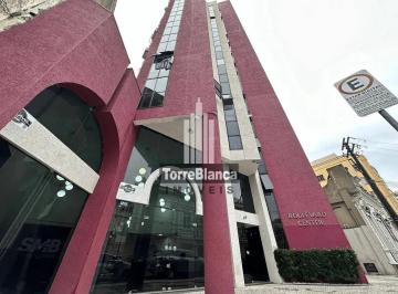 Comercial · 64m² · Sala em Centro, Ponta Grossa/PR de 64m² para locação R$ 1.400,00/mes