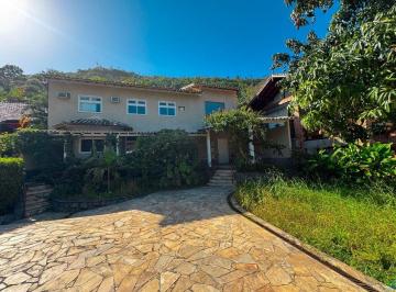 Casa · 331m² · 3 Quartos · 2 Vagas · Casa em Itacoatiara, Niterói/RJ de 331m² 3 quartos para locação R$ 9.000,00/mes