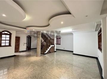 Comercial · 189m² · 4 Quartos · 4 Vagas · Imóvel Comercial em Santa Tereza, Belo Horizonte/MG de 189m² 4 quartos para locação R$ 9.360,00/mes