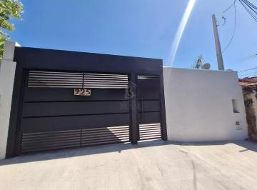 Casa · 2 Quartos · 2 Vagas · Casa em Palmital, Marília/SP de 0m² 2 quartos para locação R$ 2.200,00/mes