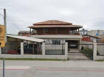 Casa · 400m² · 5 Quartos · 4 Vagas · Casa em São Vicente, Itajaí/SC de 400m² 5 quartos à venda por R$ 1.700.000,00