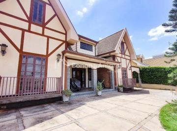 Casa · 300m² · 3 Quartos · 8 Vagas · Casa em Residencial Vila Verde, Campinas/SP de 300m² 3 quartos à venda por R$ 2.000.000,00