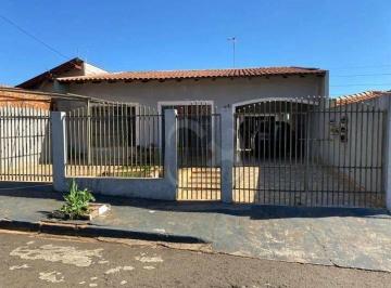 Casa · 252m² · 3 Quartos · 2 Vagas · Casa em Ricardo, Londrina/PR de 252m² 3 quartos à venda por R$ 590.000,00 ou para locação R$ 3.600,0