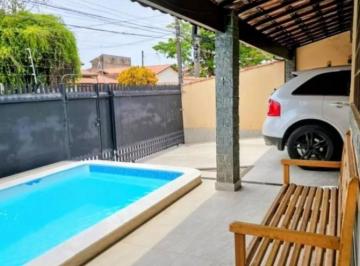 Casa · 300m² · 4 Quartos · 3 Vagas · Casa em Jardim Caçapava, Caçapava/SP de 300m² 4 quartos à venda por R$ 570.000,00