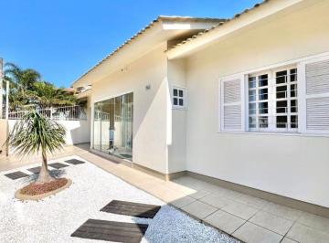 Casa · 364m² · 4 Quartos · 5 Vagas · Casa em , Laguna/SC de 364m² 4 quartos à venda por R$ 1.500.000,00