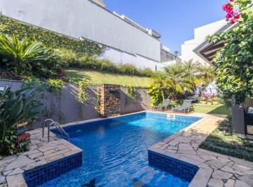 Casa · 328m² · 4 Quartos · 4 Vagas · Casa em Golf Gardens, Carapicuíba/SP de 328m² 4 quartos à venda por R$ 2.490.000,00